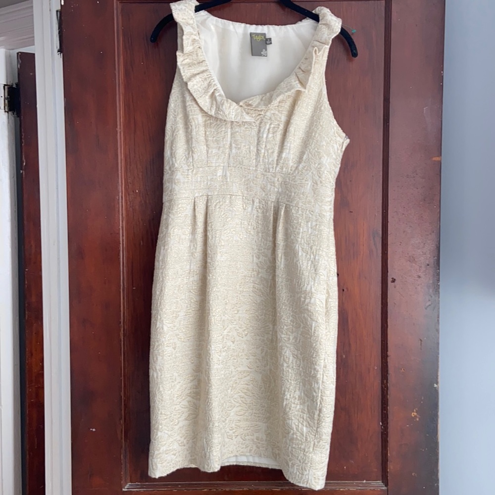 Beautiful vintage Taylor gold and white dress. worn once